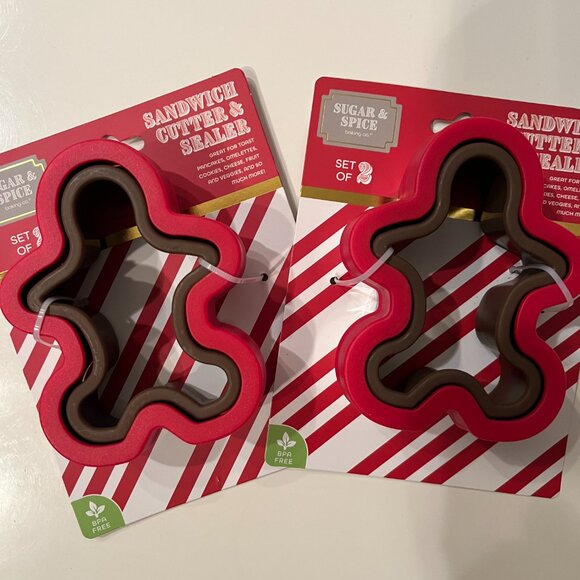 Sandwich Cutter & Sealer  /‎ Cookie Cutters (2 packs / 2  per pack) NEW. (h/x) - Picture 1 of 7